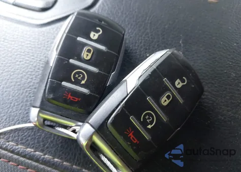 2019 Ram 1500 Rebel 4X4 5'7 Box from USA, damaged, VIN 1C6SRFLT3KN630552